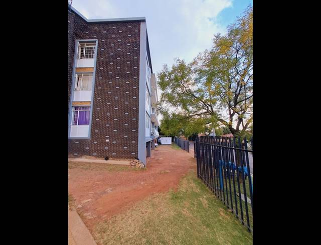 1 BEDROOM APARTMENT FOR SALE IN SUNNYRIDGE